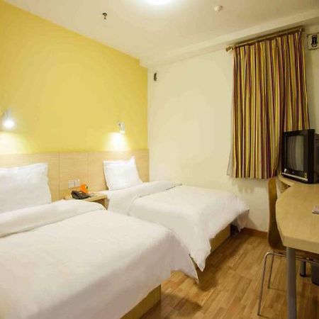 7Days Inn Haikou Hong Kong City מראה חיצוני תמונה