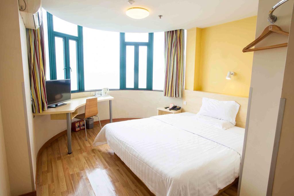 7Days Inn Haikou Hong Kong City חדר תמונה