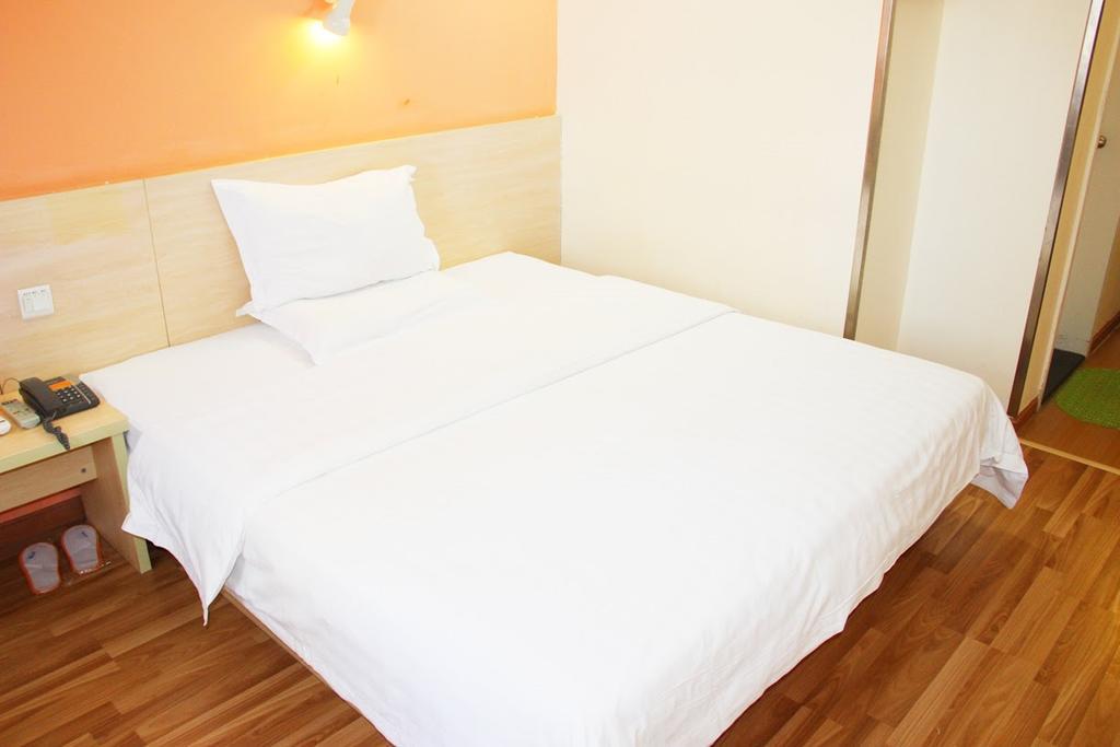 7Days Inn Haikou Hong Kong City מראה חיצוני תמונה