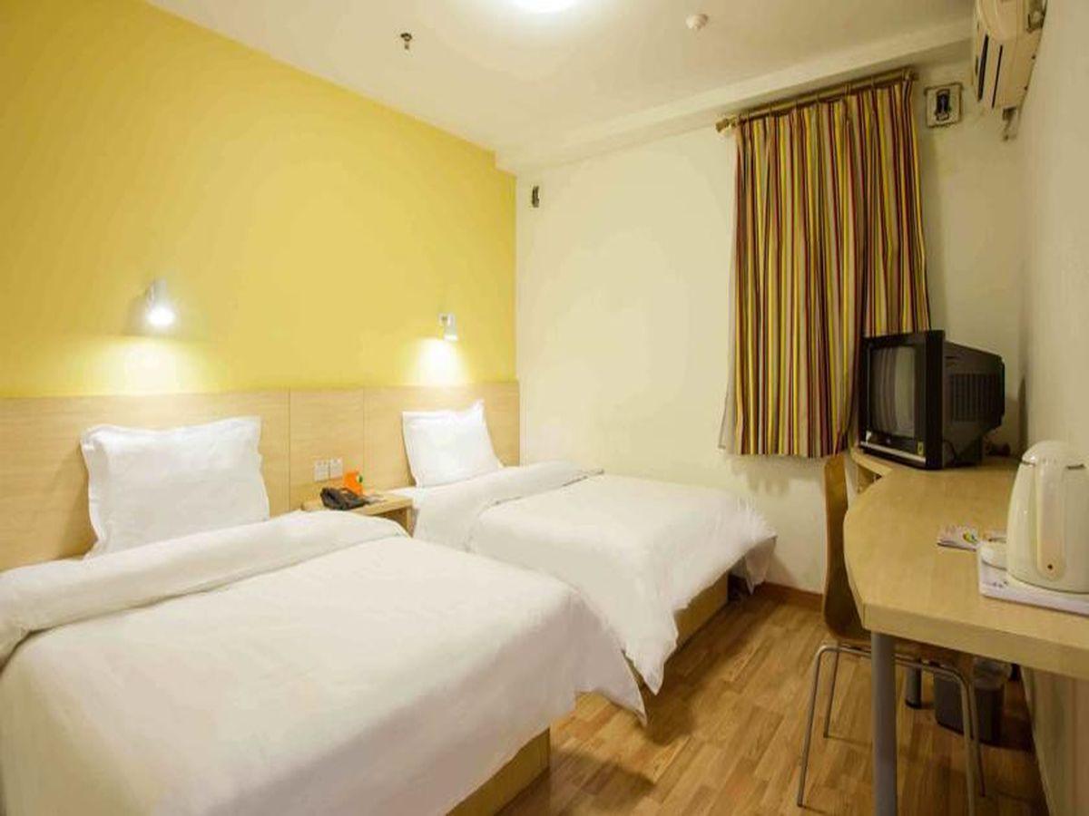 7Days Inn Haikou Hong Kong City מראה חיצוני תמונה